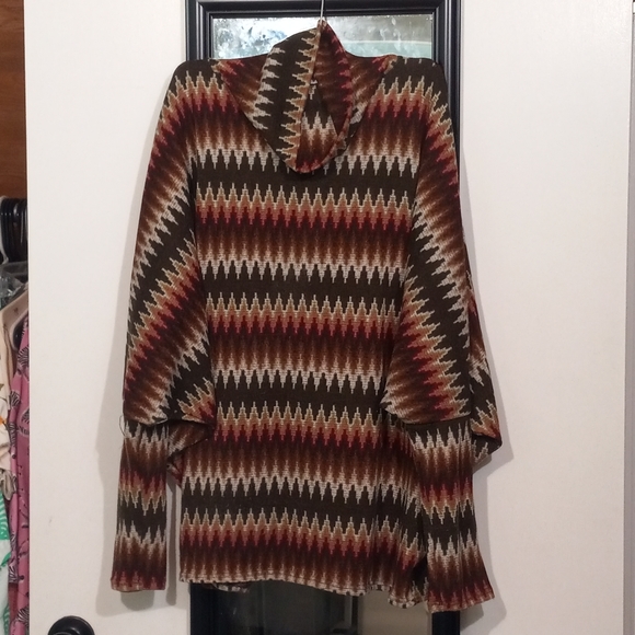 🧁B2G1🧁 Janette Plus Earthy Tones Chevron Pattern Bat-Wing Turtleneck Sweater - Picture 2 of 8
